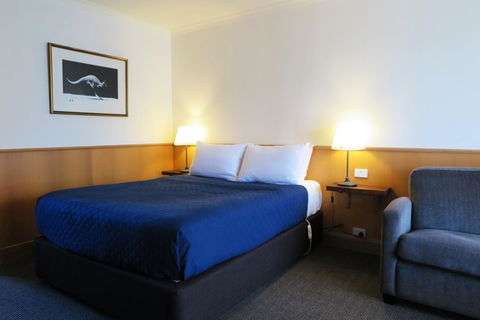 Summerhill Motor Inn - Accommodation VIC 2