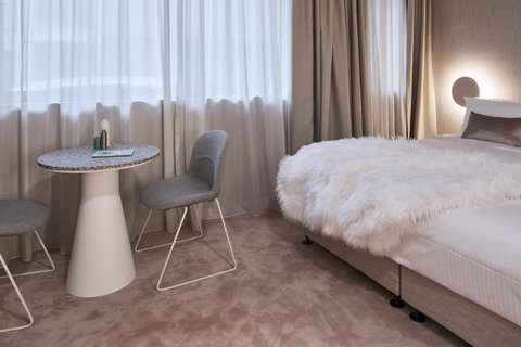 The Collectionist Newtown - Accommodation VIC 27