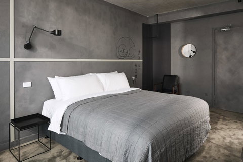 The Collectionist Newtown - Accommodation VIC 19