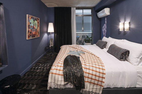 The Collectionist Newtown - Accommodation VIC 38