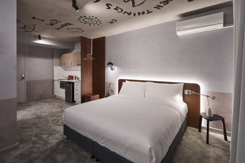 The Collectionist Newtown - Accommodation VIC 18