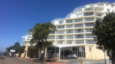 BASE Holidays - Ettalong Beach Premium Apartments - Accommodation VIC 0