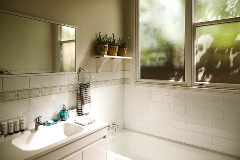 Morpeth Cottage - Accommodation VIC 29