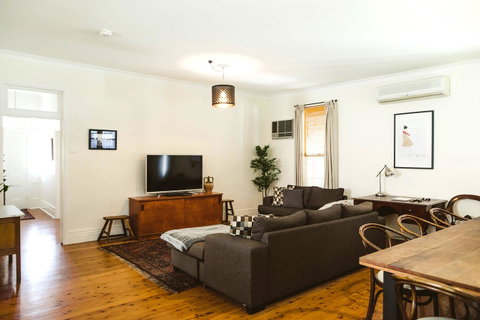 Morpeth Cottage - Accommodation VIC 2