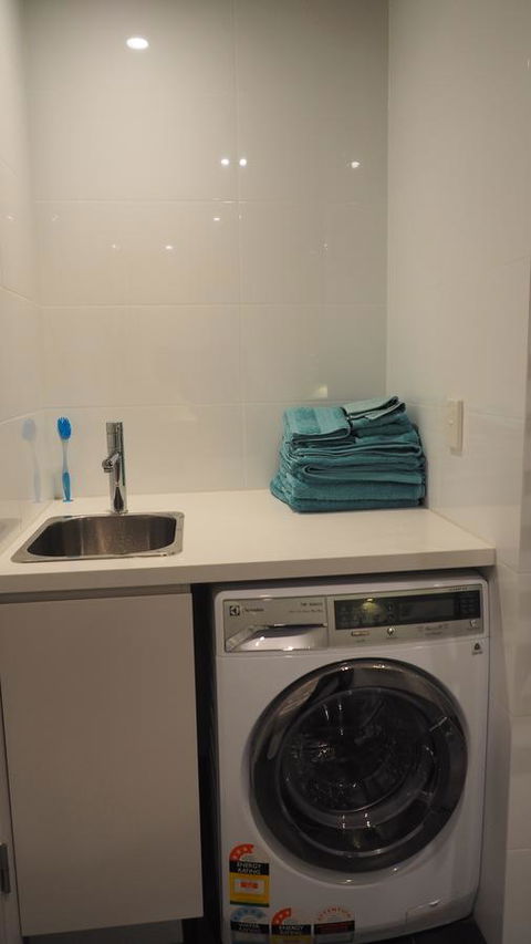 Sky Garden Olympic Park - Accommodation VIC 27