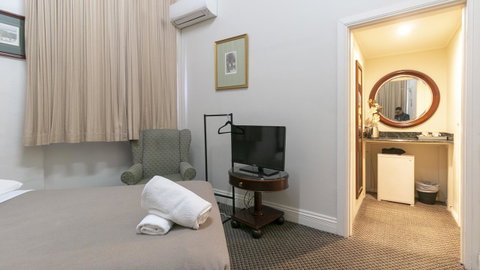 Woolbrokers Hotel - Accommodation VIC 37