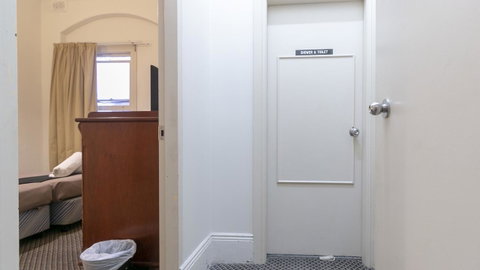 Woolbrokers Hotel - Accommodation VIC 29