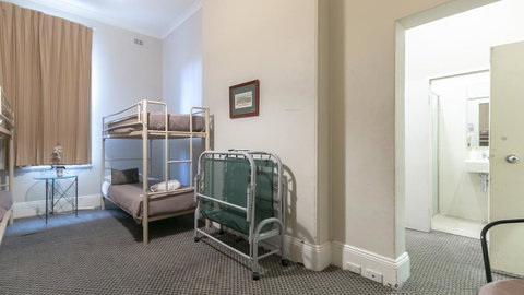 Woolbrokers Hotel - Accommodation VIC 9
