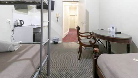 Woolbrokers Hotel - Accommodation VIC 12