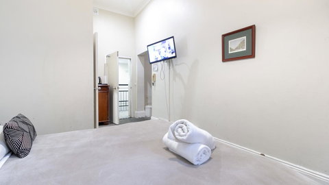 Woolbrokers Hotel - Accommodation VIC 10