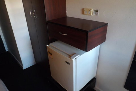 Hotel Hacienda - Accommodation VIC 22