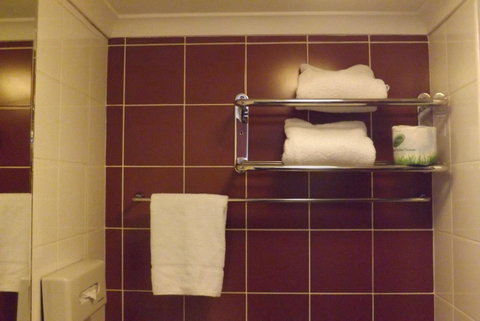 Hotel Hacienda - Accommodation VIC 24