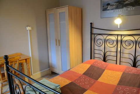 Newtown Backpackers - Accommodation VIC 19