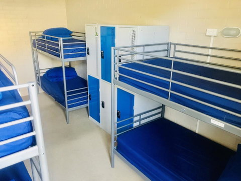 Newtown Backpackers - Accommodation VIC 10