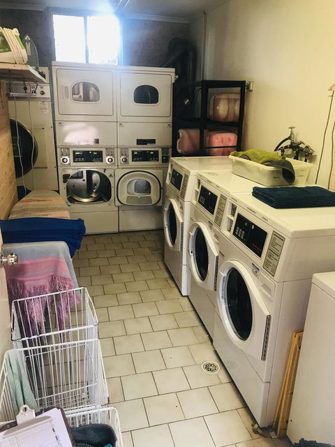 Newtown Backpackers - Accommodation VIC 5