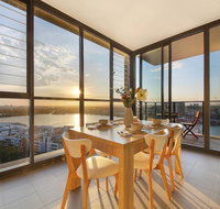 Stunning Sunset Water View 2BEDs on High Rises - Accommodation VIC