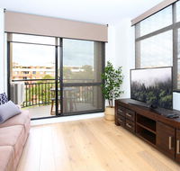 Vibrant inner-city living - Darling Harbour fringe - Accommodation VIC