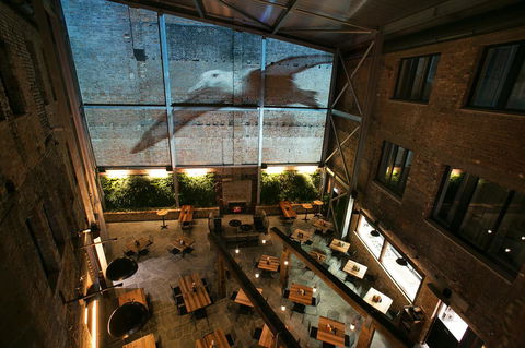 The Lucky Hotel - Accommodation VIC 13