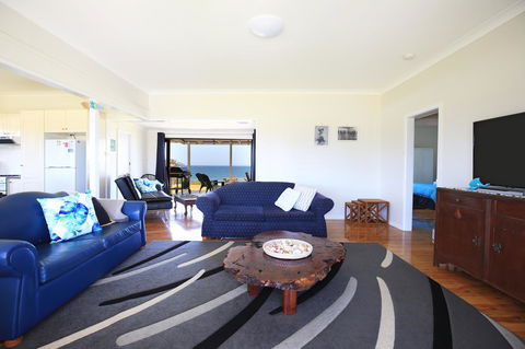 Glory @ Culburra - Absolute Beachfront - Pet & Family Friendly - Accommodation VIC 2