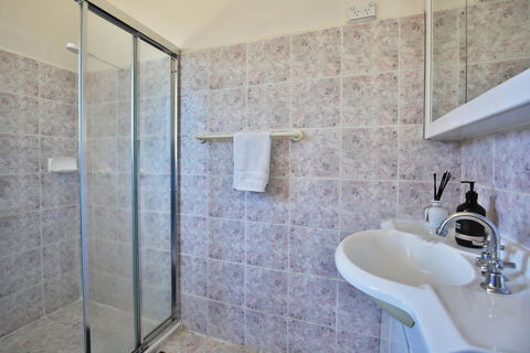 Glory @ Culburra - Absolute Beachfront - Pet & Family Friendly - Accommodation VIC 9