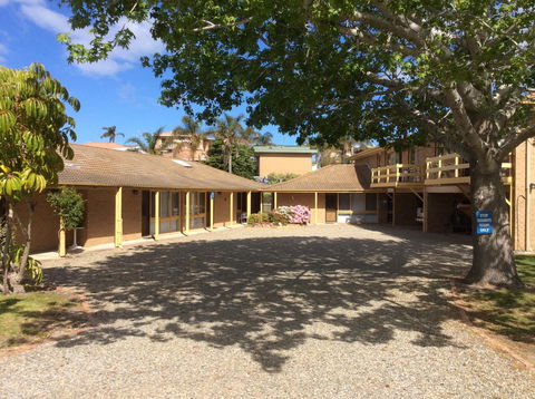 Como Lodge - Accommodation VIC 8