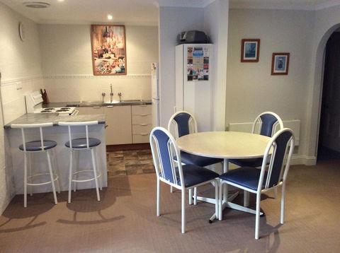 Como Lodge - Accommodation VIC 11