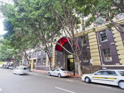 Oaks Sydney Goldsbrough Suites - Accommodation VIC 21