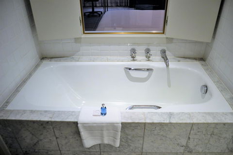 Radisson Blu Plaza Hotel Sydney - Accommodation VIC 37
