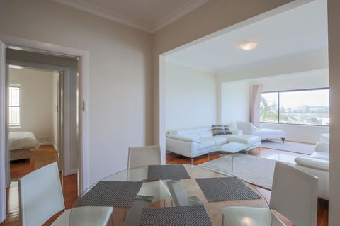 Ultimate Bondi Escape #2 - A Bondi Beach Holiday Home - Accommodation VIC 7