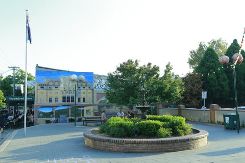 The Merchant Hotel - Accommodation VIC 39