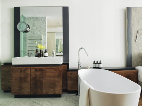 The Old Clare Hotel, Independent Collection By EVT - Accommodation VIC 3