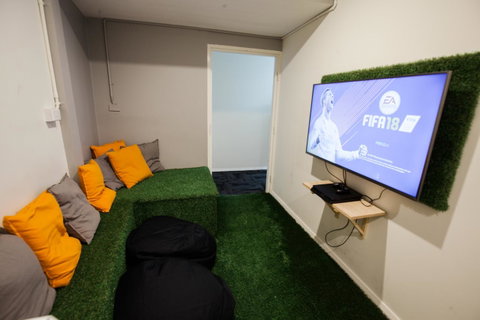 Mad Monkey Broadway - Accommodation VIC 14