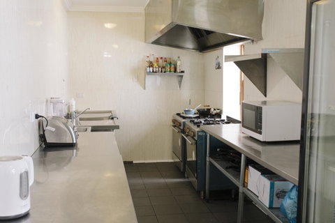 Mad Monkey Broadway - Accommodation VIC 18