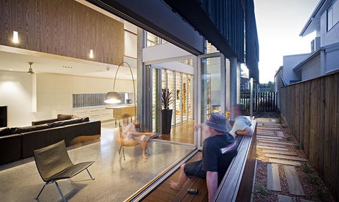 Casuarina Beachfront House - Hostie Properties - Accommodation VIC 7