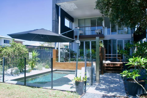 Casuarina Beachfront House - Hostie Properties - Accommodation VIC 4