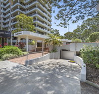 Pacific Towers Beach Resort - Accommodation VIC
