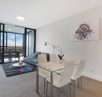 Cozy apartment with Water view plus Winter garden - Accommodation VIC