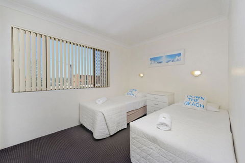Beach House Holiday Apartments - Accommodation VIC 20