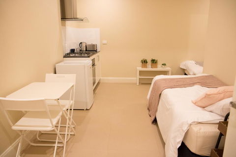 T&M HOUSE - Accommodation VIC 3