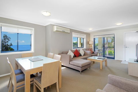 South Pacific Apartments - Accommodation VIC 12