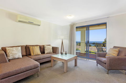 South Pacific Apartments - Accommodation VIC 13