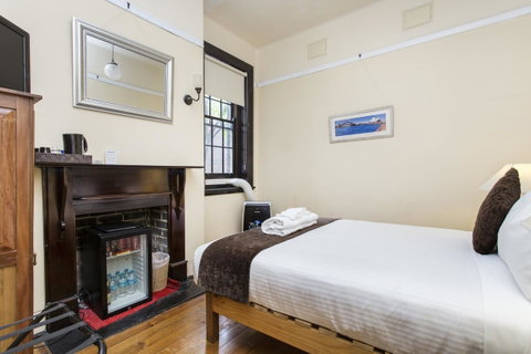 Sydney Harbour Bed And Breakfast - Accommodation VIC 25