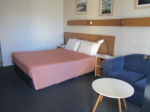 South Seas Motel - Accommodation VIC 4