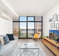 Newtown's Best Designer Apartment - Accommodation VIC