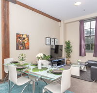 Classic 2 BR Apt in Pyrmont - Accommodation VIC