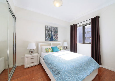 Sydney Apartment Close To Airport & CBD - Accommodation VIC 1