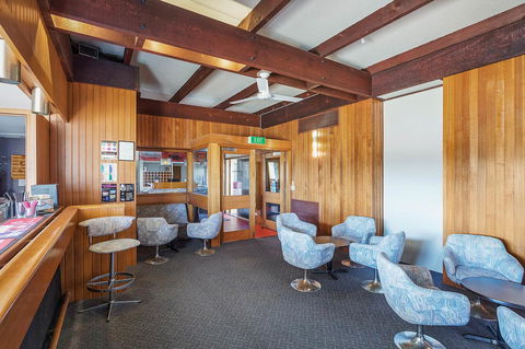 Black Dolphin Resort Motel & Apartments - Accommodation VIC 35