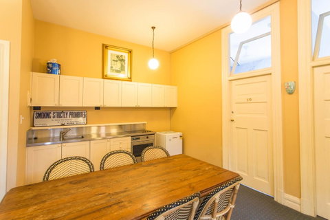 Australian Heritage Hotel - Accommodation VIC 8