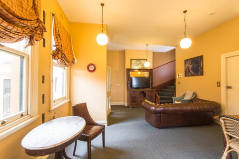 Australian Heritage Hotel - Accommodation VIC 7