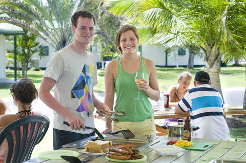 Glen Villa Resort - Accommodation VIC 14
